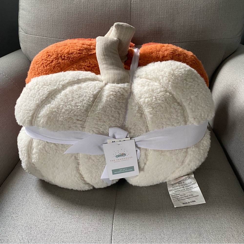 3pc Pumpkin Pillow Set